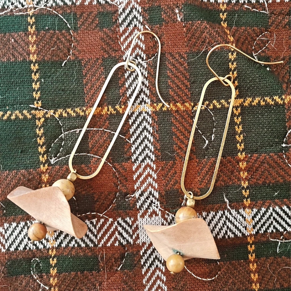 Handmade Long 'Ruffle' Earrings- Yellow - Picture 2 of 3